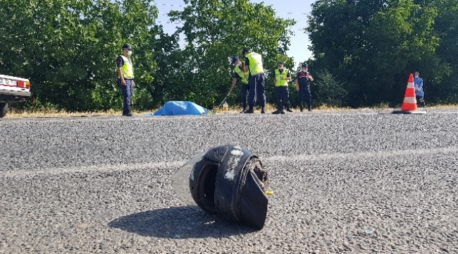 motosiklet sürücüsü yaşamını yitirdi