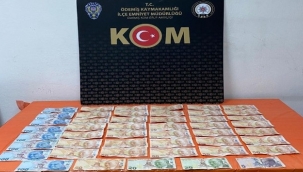 Üzerindeki paraların hepsi sahte çıktı