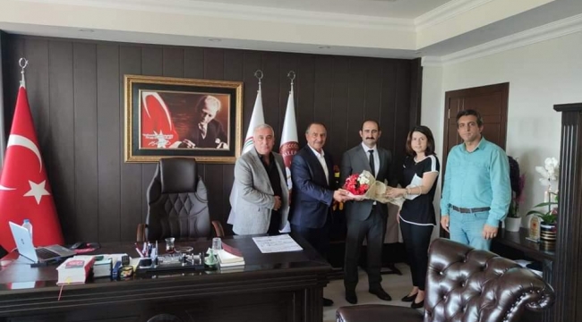 MHP Aliağa  İlçe Teşkilatı Başsavcı  Mehmet İmir'i ziyaret etti