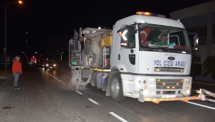 Asfaltlanan Yollarda Çizgi Çalışması Yapılıyor