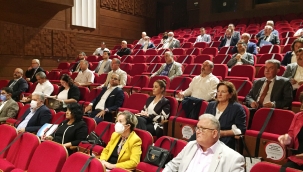 CHP İzmir'de başkanlar zirvesi ; Yücel'den örgüte ve gündeme ilişkin önemli mesajlar