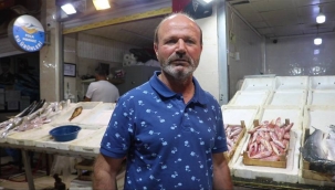 FOÇA BALIK HALİNDE FİYATLAR YARIYA DÜŞTÜ