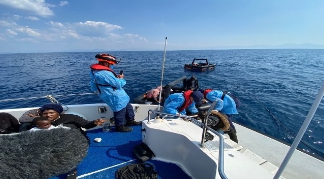 İzmir açıklarında 28 düzensiz göçmen kurtarıldı