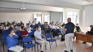 Menemen'de okul servis şoförleri yeni dönem için bilgilendirildi