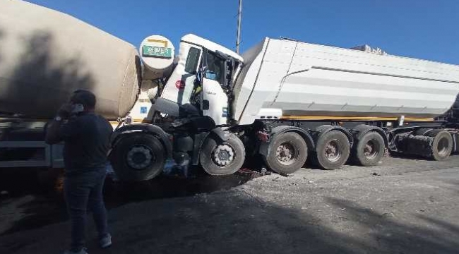 tıra arkadan çarpan beton mikseri sürücüsü ağır yaralandı