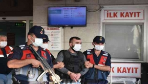 Çok sayıda suç kaydı bulunan zanlı iş yerine yapılan operasyonla yakalandı