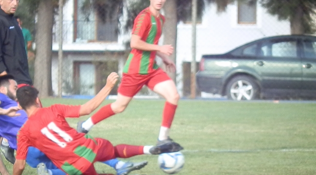 FOÇA BELEDİYESPOR HAZIRLIK MAÇINDA KSK U19'U 2-1 YENDİ