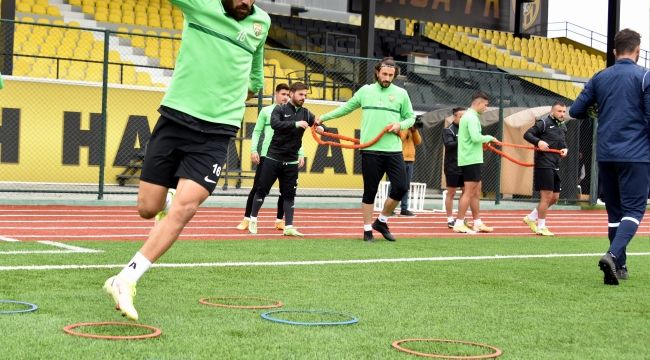 Aliağaspor FK Manisa Sanayispor'a Hazırlanıyor