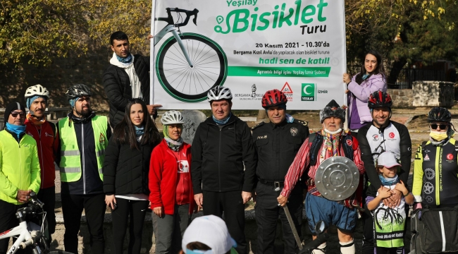 Bergama hafta sonuna sağlık için pedal basarak başladı