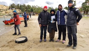 FOÇA KARAKUM SAHİLİNDE RADYO YELKEN YARIŞLARI