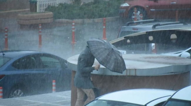 İzmir için kuvvetli sağanak uyarısı