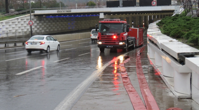 İzmir'de sağanak yağış ve kar teyakkuzu