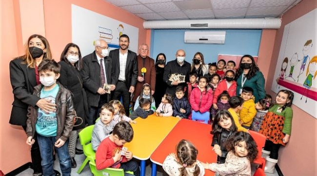 Aliağa'da Masal Evi Açıldı