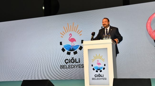 Çiğli'nin "Pembe Misafirleri" İzleyiciyle Buluştu