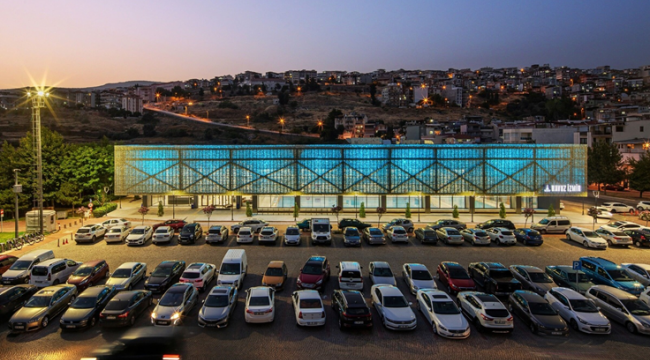Havuz İzmir'e Avrupa'dan Mimarlık Ödülü