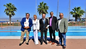 İzmir bir kez daha yabancı basında