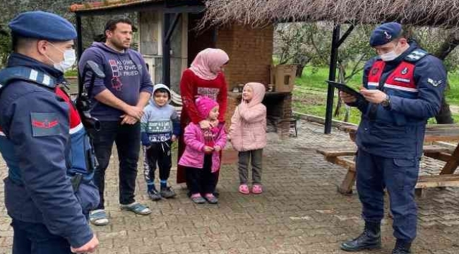 İzmir'de jandarmadan düzensiz göçle mücadele uygulaması