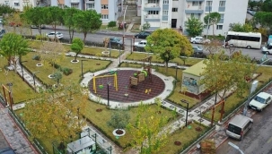 Sanatçı Hüsnü Şenlendirici'nin adı parka verildi