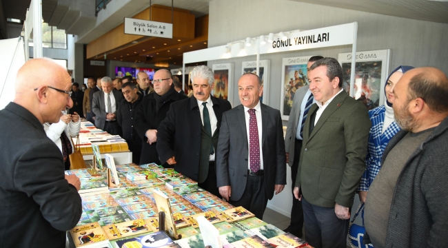 Bergama Kitap Günleri açıldı