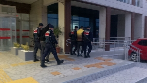 Foça Ve Urla'da Tekne motoru hırsızlığına karışan 3 şüpheli Yakalandı