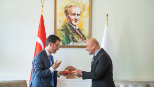 Her Muhtarlığa Bir Kütüphane için ilk kitaplar geldi