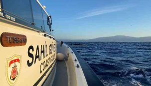 İzmir açıklarında 49 göçmen kurtarılırken, 21 göçmen yakalandı