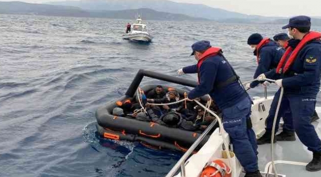 Yunan unsurlarınca geri itilen 14 göçmen kurtarıldı