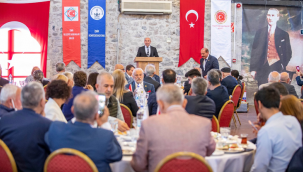 "İkinci yüzyıla demokrasiyle girmek lazım"