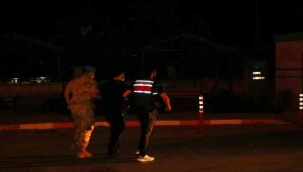 İzmir merkezli 26 ilde eş zamanlı FETÖ operasyonu