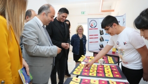 Şehit Murat Coşkun Ortaokulu'nda Bilim Fuarı Açıldı