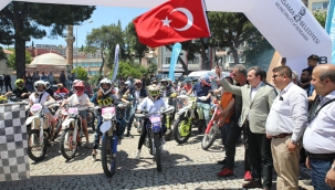 Türkiye Enduro ve ATV Şampiyonası Bergama'da start aldı