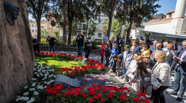 Zübeyde Hanım Anneler Gününde anıldı