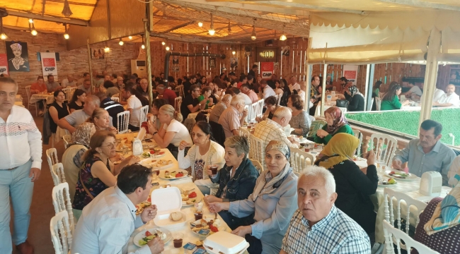 Aliağa CHP'den "Milletin Sesi" Temalı Dayanışma Kahvaltısı 