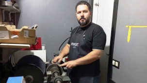 Aliağa'da Bıçakçılar Kurban Bayramı'na hazır