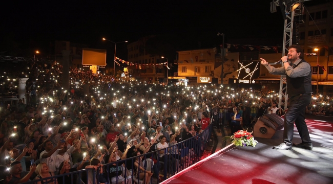 Bergama'da Ahmet Şafak rüzgarı