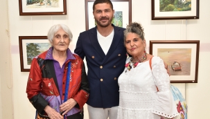 FOÇA'DA GÜLŞEN PASİN VE SUMRU PASİN RESİM SERGİSİ