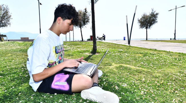 Karşıyaka'dan İnciraltı'na ücretsiz internet hizmeti başladı