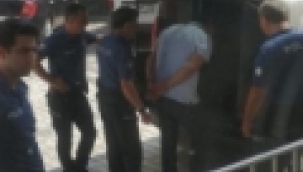 Menemen 'de uygulamadan kaçarken polisi aracıyla yaralayan sürücü tutuklandı