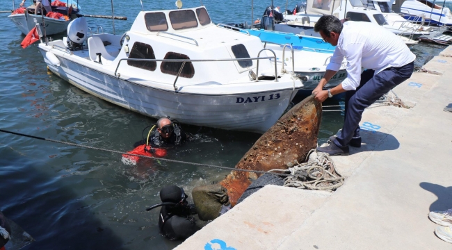  Aliağa'da Kabotaj Bayramı'nda deniz dibi temizliği