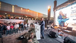 Başkan Soyer, 'Kurda, kuşa, aşa' bereketiyle "Terra Madre Anadolu"yu tanıttı