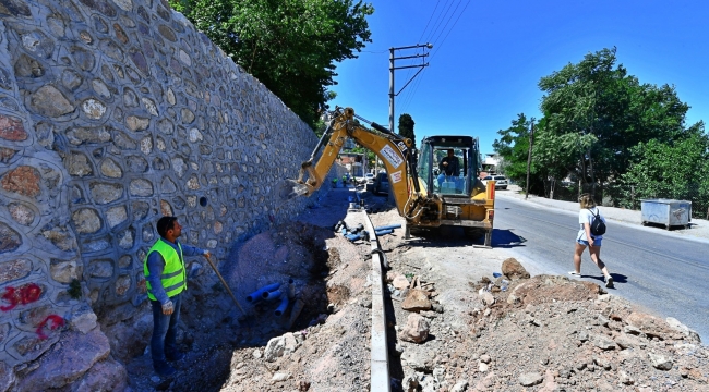 İzmir Büyükşehir Belediyesi'nden Gürçeşme'de 30 yıllık soruna neşter