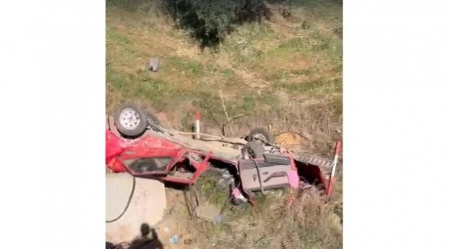 İzmir'de şarampole devrilen otomobilin sürücüsü hayatını kaybetti 