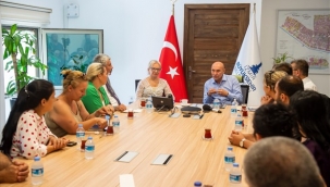 Başkan Soyer Konak Muhtarlar Derneği üyeleriyle bir araya geldi