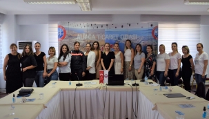 İŞ YAŞAMINDAKİ KADINLAR ALTO'DAKİ SEMİNERDE BULUŞTU