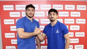 Şampiyon kardeşler İzmirli oldu