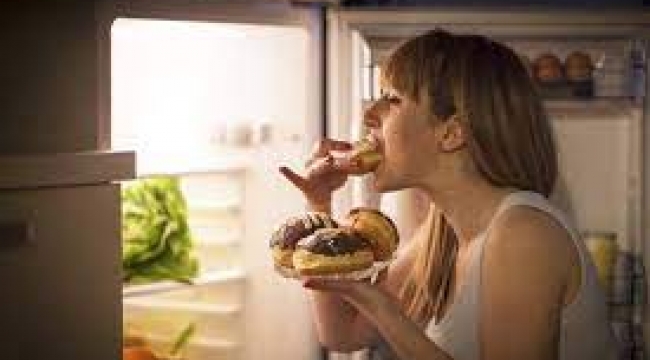 Yeme bağımlılığı nedir? Nasıl engel oluruz? Nelere dikkat etmeliyiz?