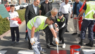Aliağa'da "Yayalara öncelik duruşu, hayata saygı duruşu" etkinliği
