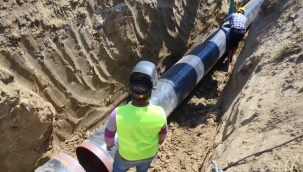 Foça Bağarası'nın kanalizasyon sorunu çözülüyor