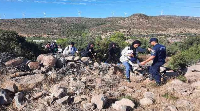 İzmir'de göçmen operasyonu: 156 düzensiz göçmen yakalandı