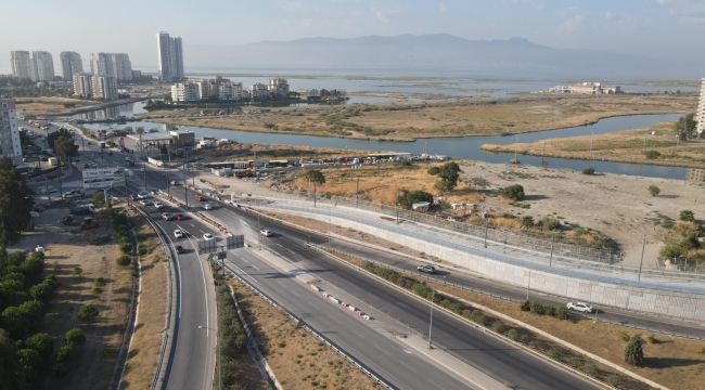 Karşıyaka Tramvayı ile Çiğli Tramvayı buluştu